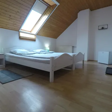 Napsuetoette Kehida * Kehidakustány