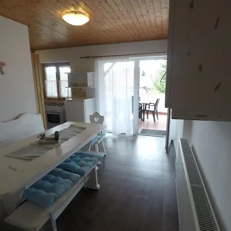 Napsuetoette Kehida * Kehidakustány